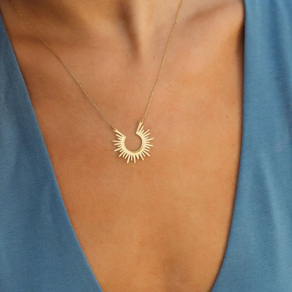 Salty Cali Sunrise Necklace - Picture 2 of 3